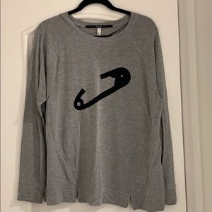 Kensie Safety Pin Longsleeve